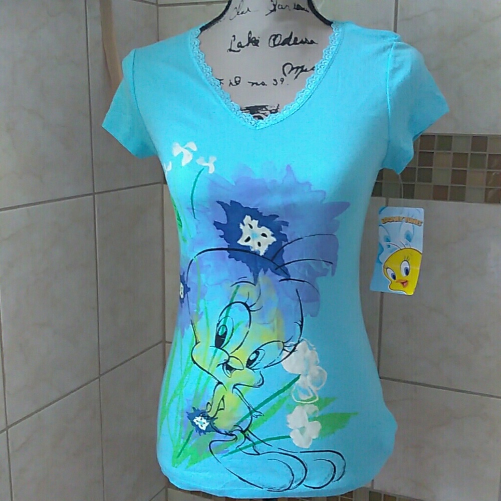 Looney tunes Tweety V neck tee